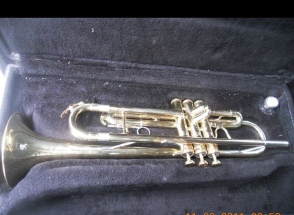king 601 trumpet for sale
